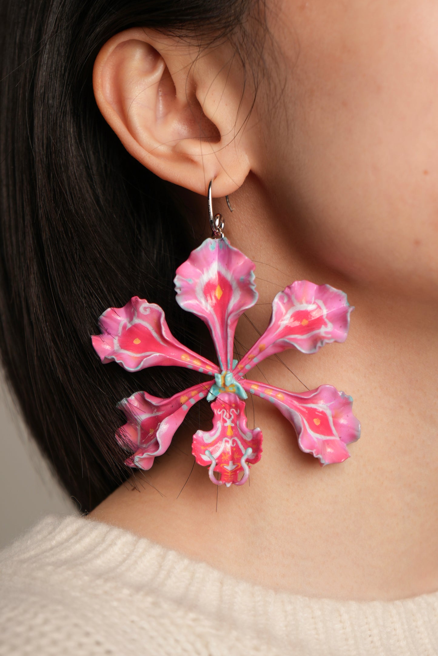 XENO-ORCHID EARRING (Pink)